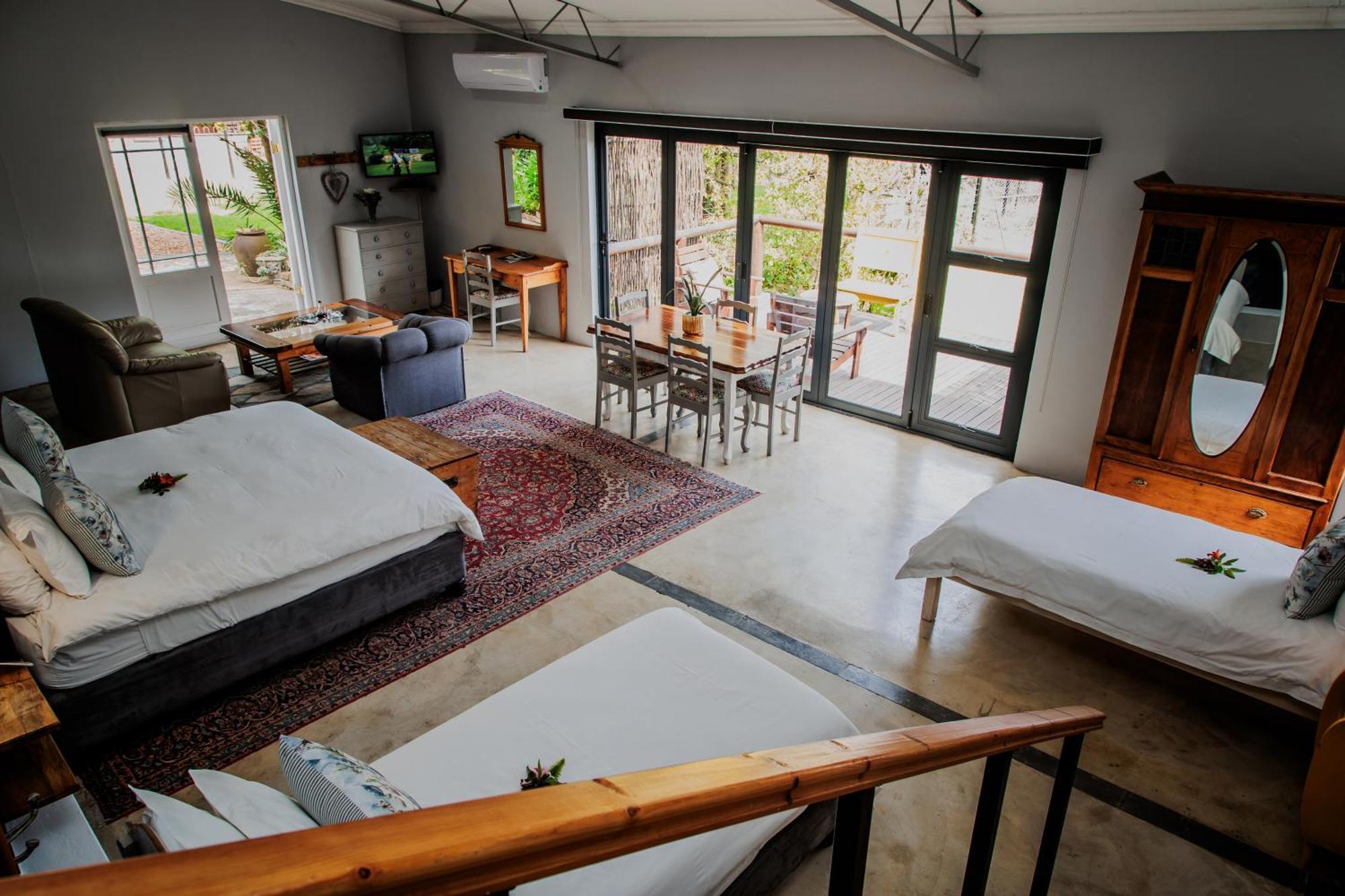 Aan De Oever Guesthouse Свелендам Екстер'єр фото